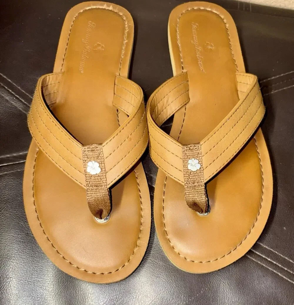 Tommy Bahama Women's Speedwell Size 10 Tan Thong Flat Sandals